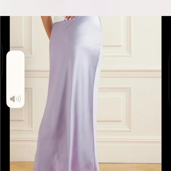 Elegant Lavender Satin Skirt - Picture 5 of 5
